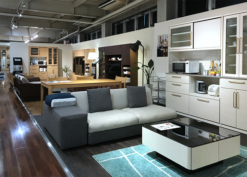showroom_2.jpg
